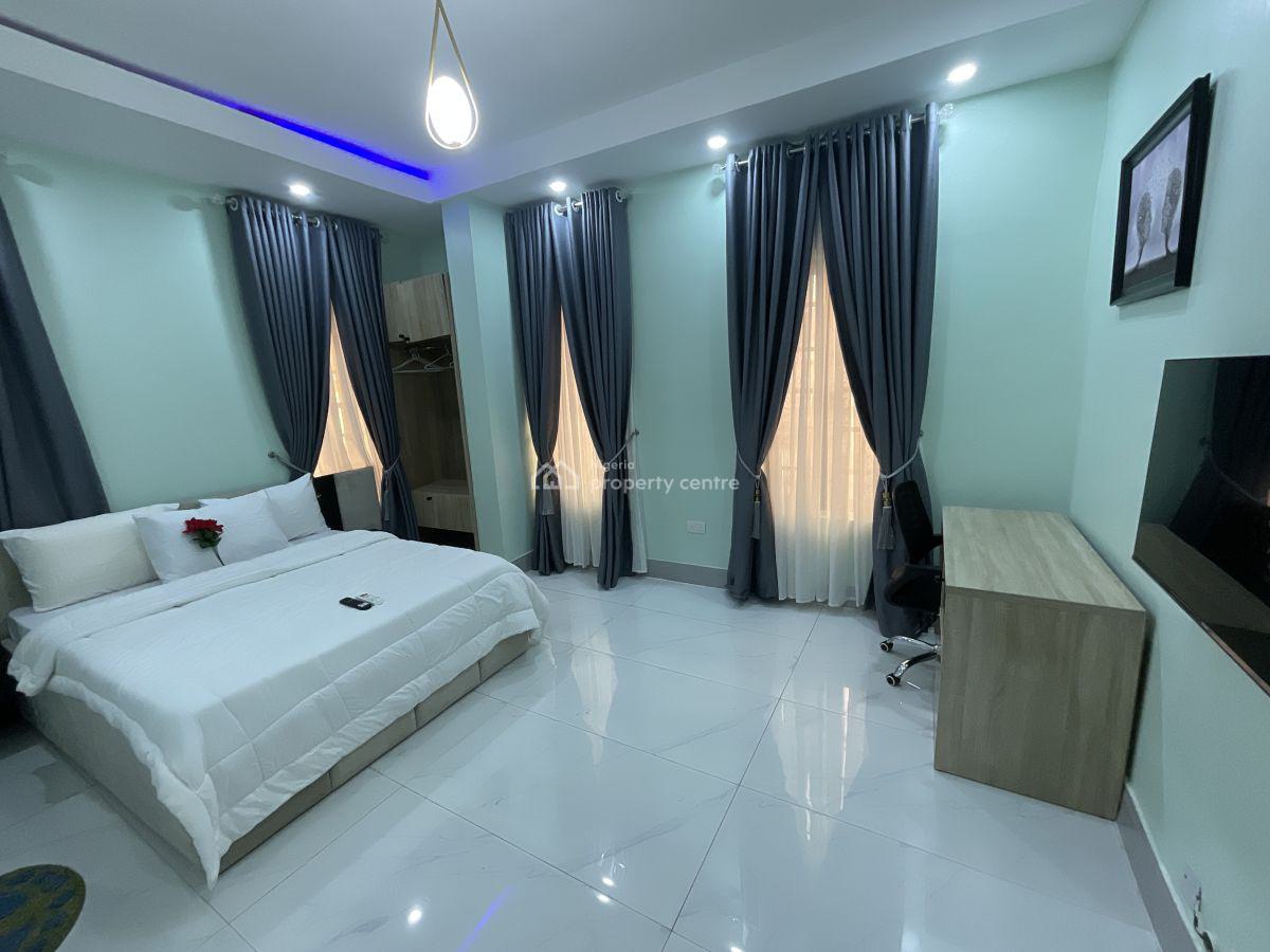 Nicely Furnished 2 Bedroom Apartment, Ikota, Lekki, Lagos, Flat / Apartment Short Let