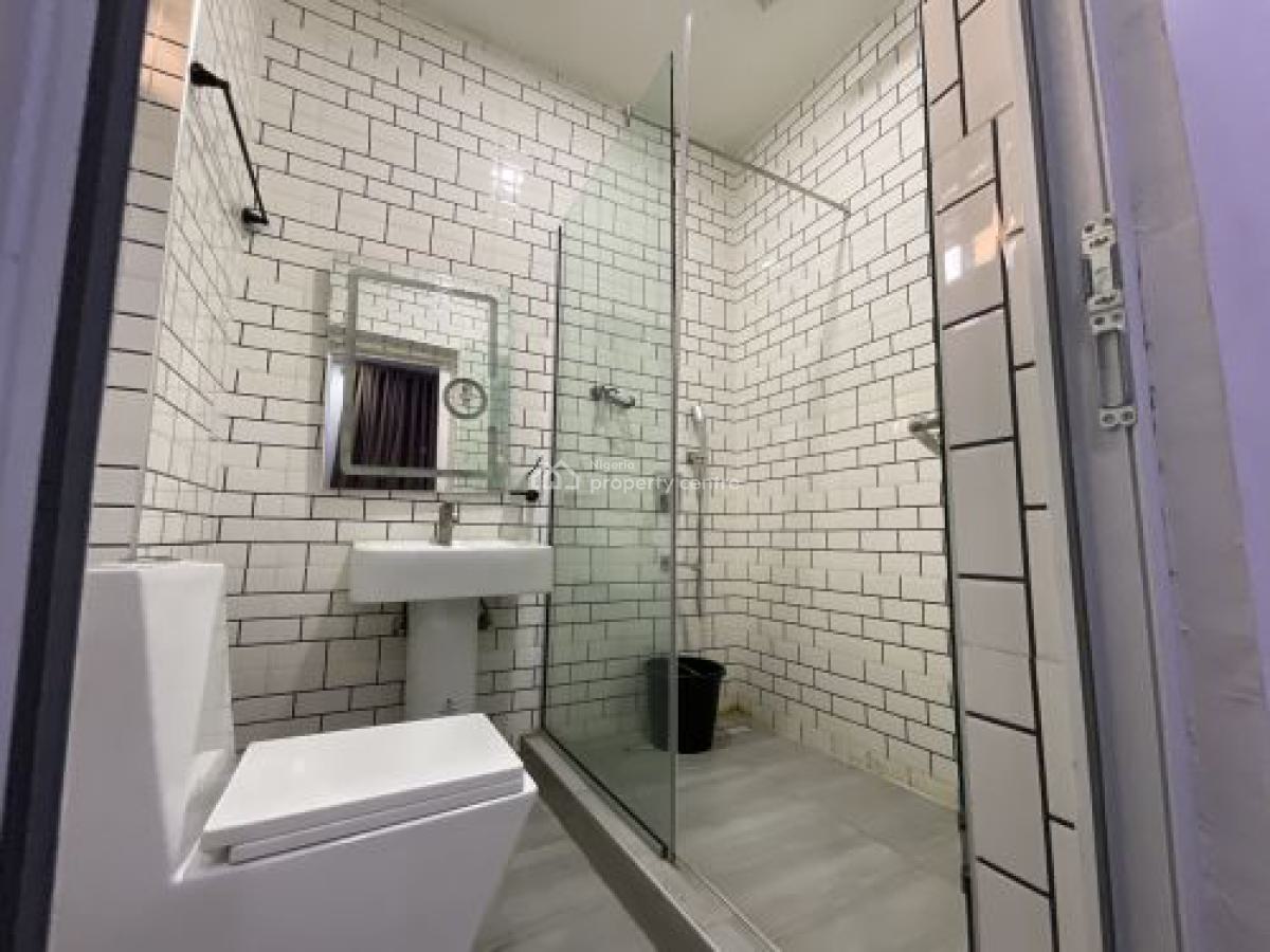 Nicely Furnished 2 Bedroom Apartment, Ikota, Lekki, Lagos, Flat / Apartment Short Let