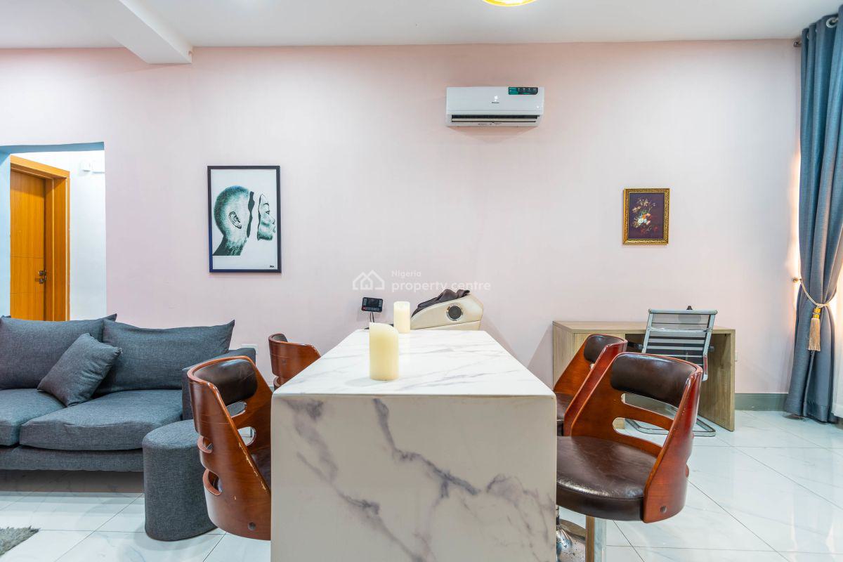 Nicely Furnished 2 Bedroom Apartment, Ikota, Lekki, Lagos, Flat / Apartment Short Let