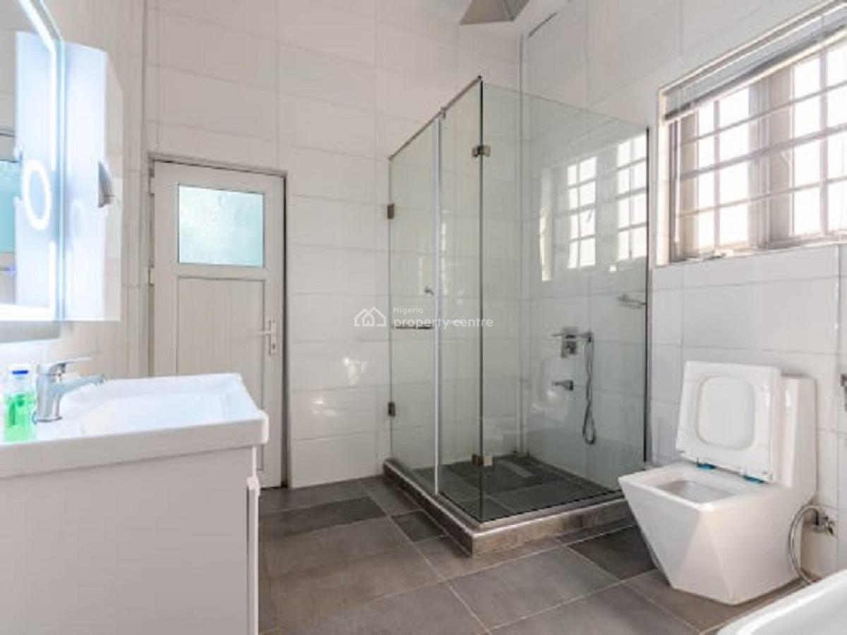 Nicely Furnished 3 Bedroom Apartment, Ikota, Lekki, Lagos, Flat / Apartment Short Let