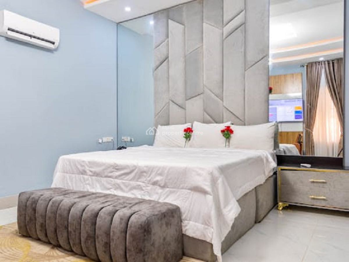 Nicely Furnished 3 Bedroom Apartment, Ikota, Lekki, Lagos, Flat / Apartment Short Let