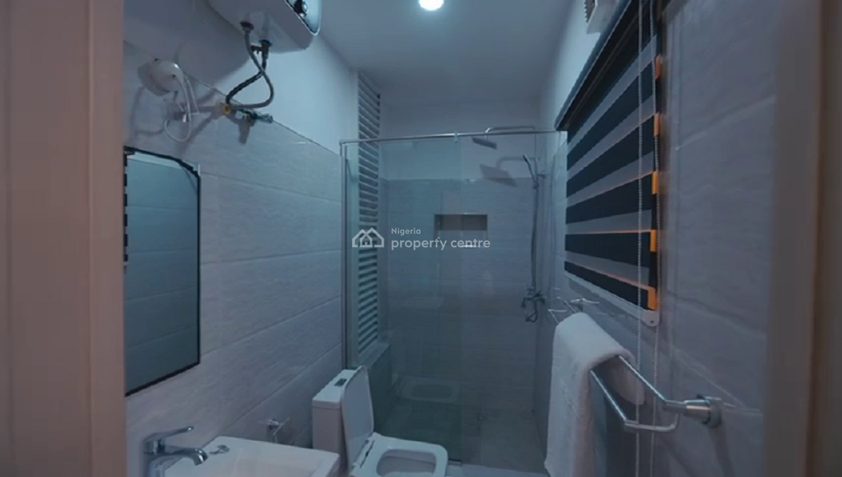 Nicely Furnished 1 Bedroom Apartment, Lekki Phase 1, Lekki, Lagos, Flat / Apartment Short Let