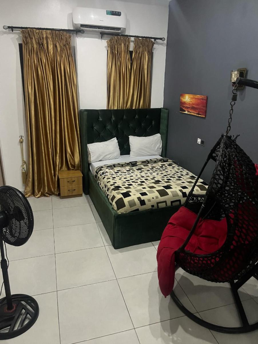 Nicely Furnished 4 Bedroom Apartment, Ikate, Lekki, Lagos, Flat / Apartment Short Let