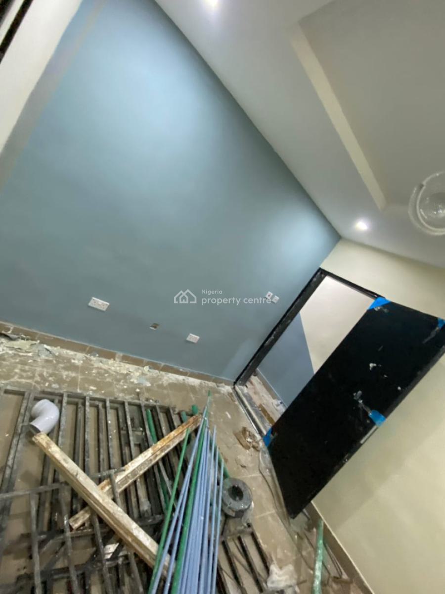 Clean Room and Parlor, Ado Road...., Ajah, Lagos, Mini Flat (room and Parlour) for Rent