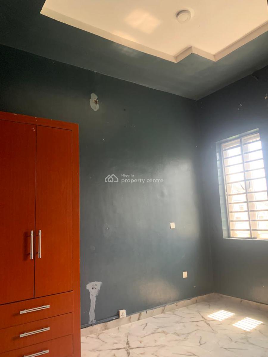Classic and Well Defined 4 Bedrooms Duplex, Chevron Drive, Lekki, Lagos, Semi-detached Duplex for Sale
