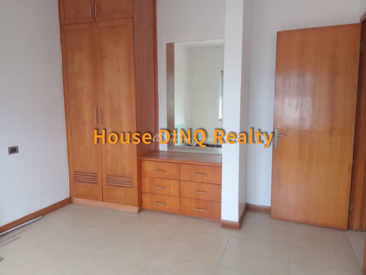 Exquisite 3 Bedroom Apartment with a Room Bq, Old Ikoyi, Ikoyi, Lagos, Flat / Apartment for Rent