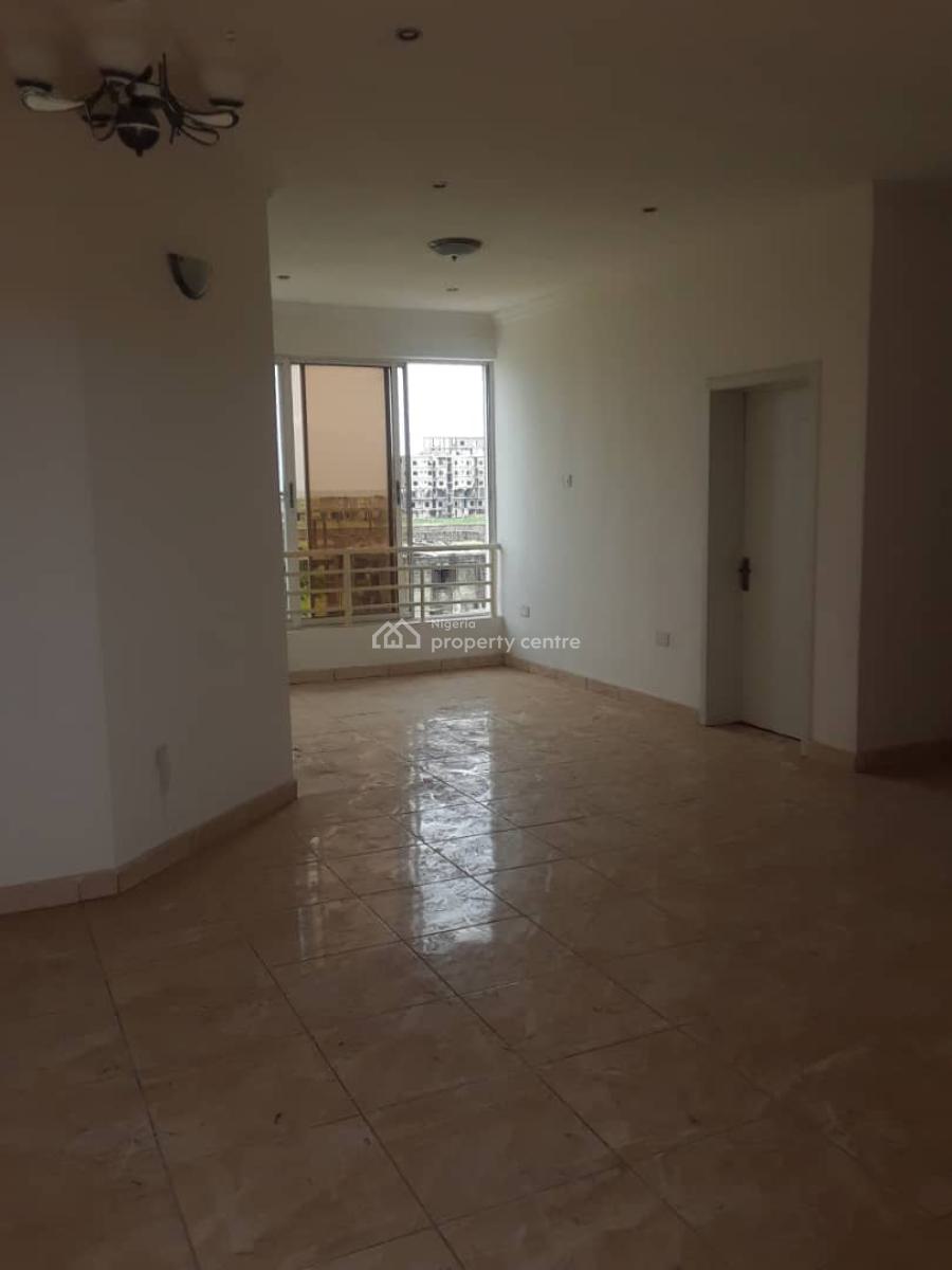 Lightly Furnished 3bedroom Apartment Ideal for Staff Quarters, Beside Pinnock Beach Estate, Osapa, Lekki, Osapa, Lekki, Lagos, Flat / Apartment for Rent