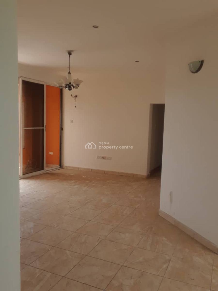 Lightly Furnished 3bedroom Apartment Ideal for Staff Quarters, Beside Pinnock Beach Estate, Osapa, Lekki, Osapa, Lekki, Lagos, Flat / Apartment for Rent