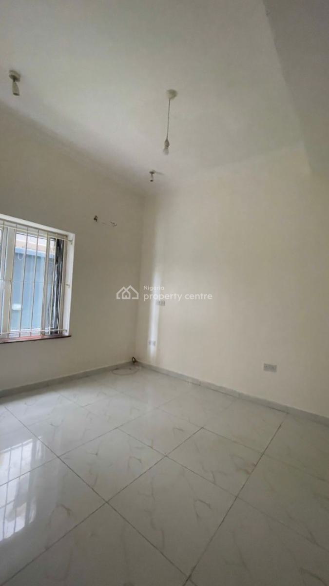 Nice 2 Bedroom Apartment with 2 Parking Spaces, Oniru, Victoria Island (vi), Lagos, Flat / Apartment for Rent
