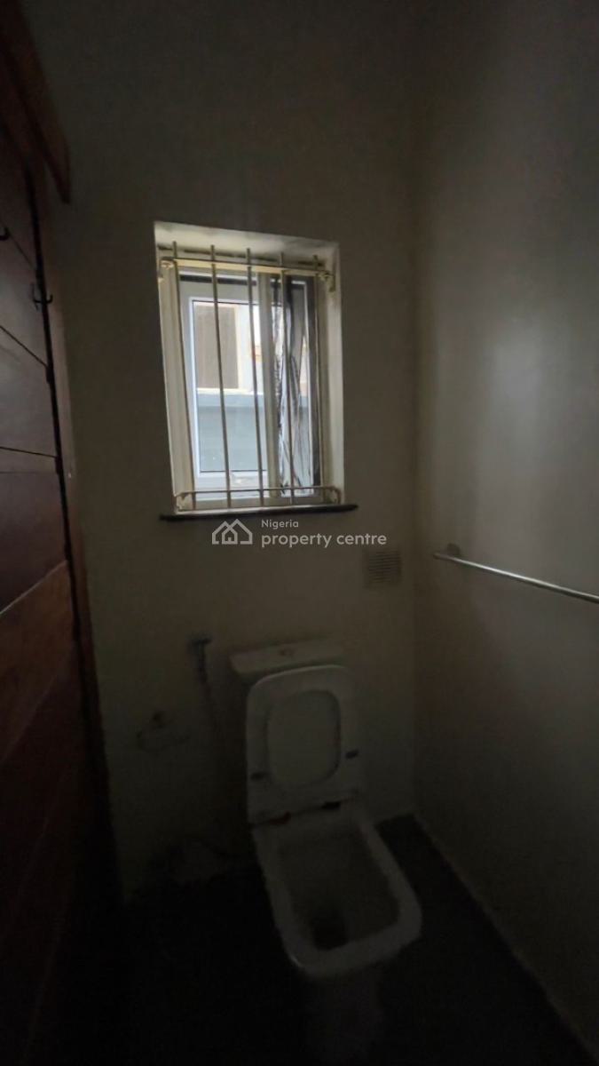 Nice 2 Bedroom Apartment with 2 Parking Spaces, Oniru, Victoria Island (vi), Lagos, Flat / Apartment for Rent