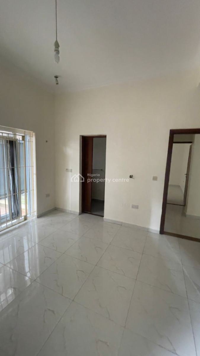 Nice 2 Bedroom Apartment with 2 Parking Spaces, Oniru, Victoria Island (vi), Lagos, Flat / Apartment for Rent