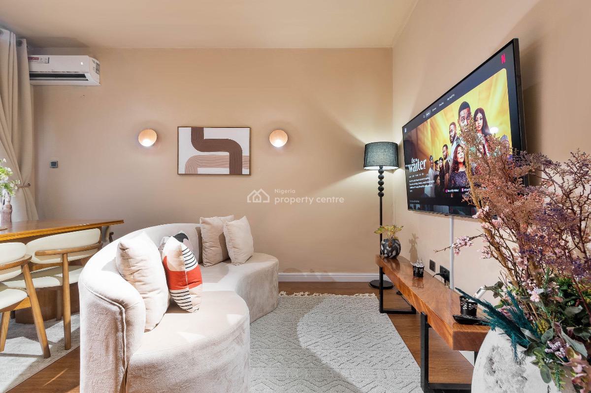 a Brand New Luxurious 2 Bedroom Apartment with Ps5, Balcony & Washing, Lekki Phase 1, Lekki, Lagos, Flat / Apartment Short Let