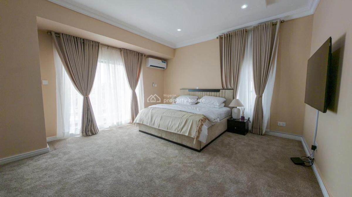3bedrooms Terrace Duplex with Pool, Lekki Phase 1, Lekki, Lagos, Flat / Apartment Short Let