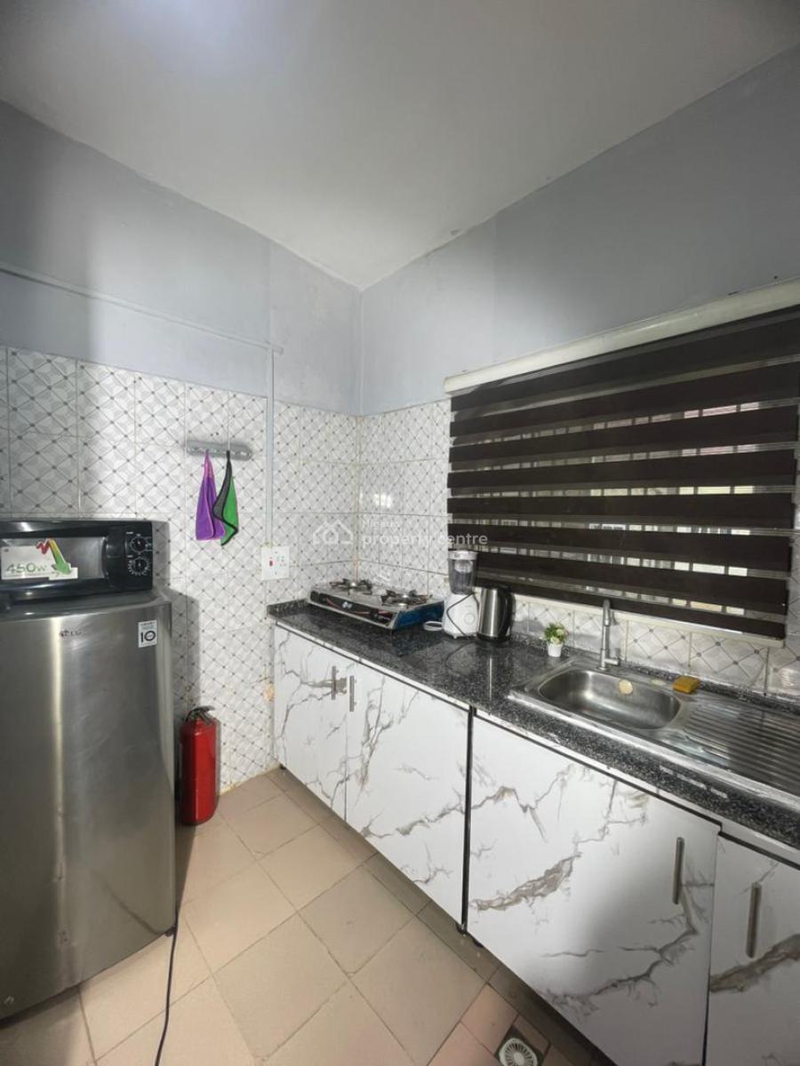 Luxurious One Bedroom Apartment, Libreville Street Wuse 2, Wuse 2, Abuja, Flat / Apartment Short Let