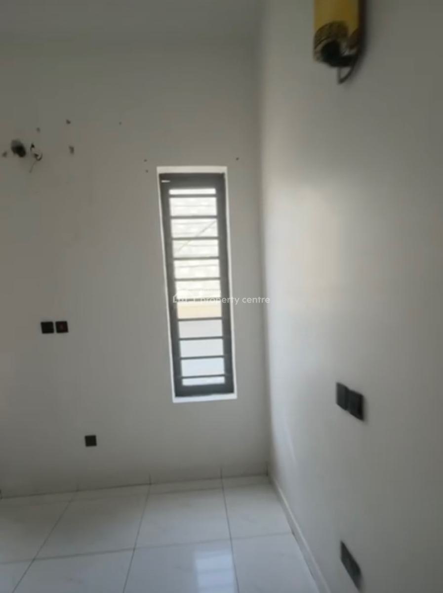 Single Bedroom, Orchid Road, Lekki, Lagos, Flat / Apartment for Rent
