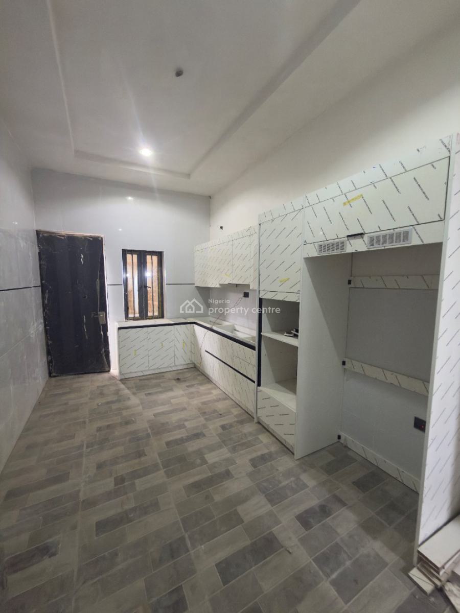 Standard 4 Bedroom Teracces with Bq, Mpape, Maitama Extension, Maitama 2, Maitama District, Abuja, Terraced Duplex for Sale