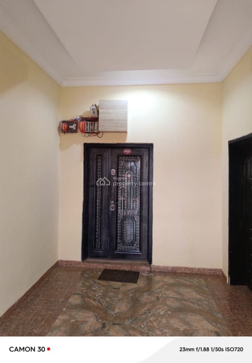a Sparkling Spacious 3 Bedroom in a Detached Duplex Upstairs with a/cs, Dakwo/lokogoma, Dakwo, Abuja, Flat / Apartment for Rent