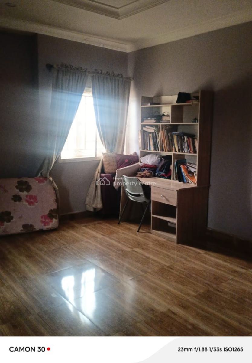 a Sparkling Spacious 3 Bedroom in a Detached Duplex Upstairs with a/cs, Dakwo/lokogoma, Dakwo, Abuja, Flat / Apartment for Rent