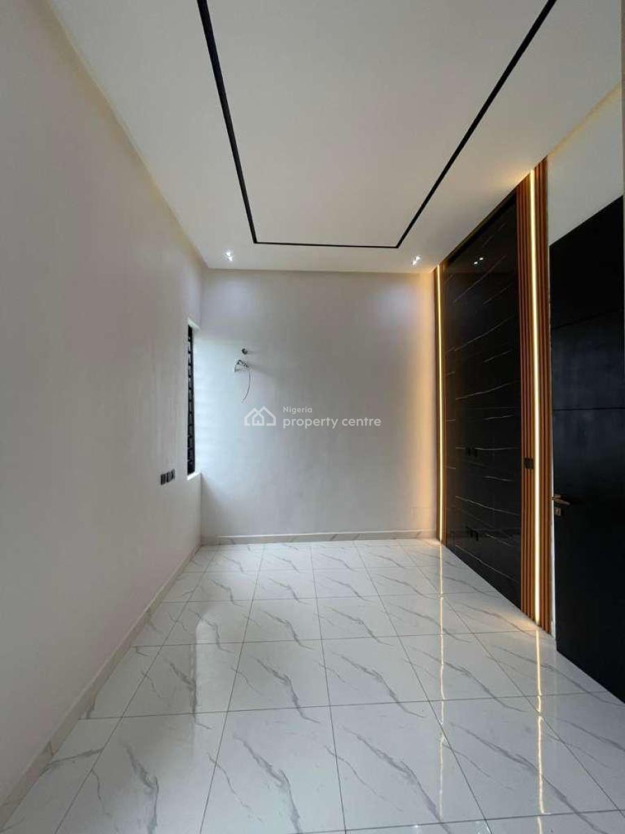 Luxury 2bedroom Maisonette in Lekki Phase 1, Freedom Way ,lekki Phase One ,lekki ,lagos ,nigeria, Lekki Phase 1, Lekki, Lagos, Flat / Apartment for Sale