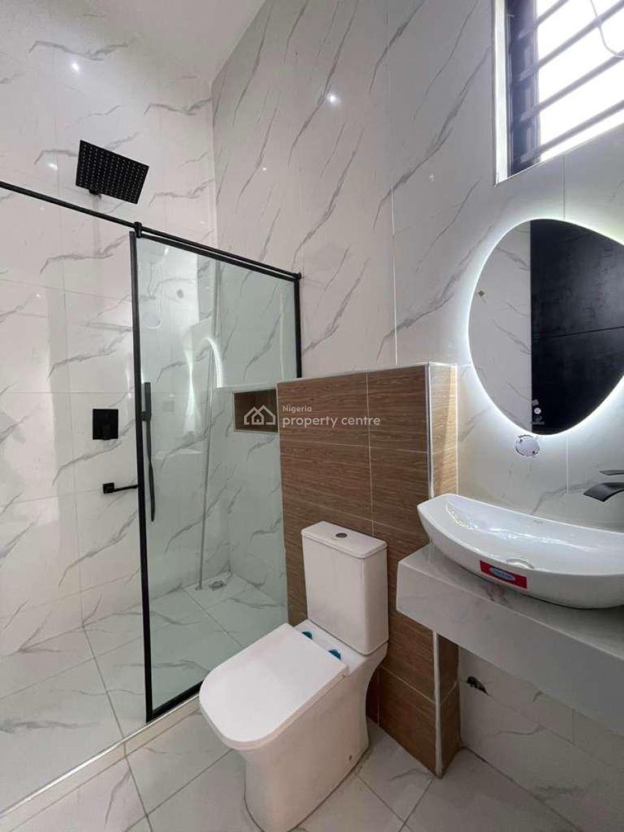 Luxury 2bedroom Maisonette in Lekki Phase 1, Freedom Way ,lekki Phase One ,lekki ,lagos ,nigeria, Lekki Phase 1, Lekki, Lagos, Flat / Apartment for Sale