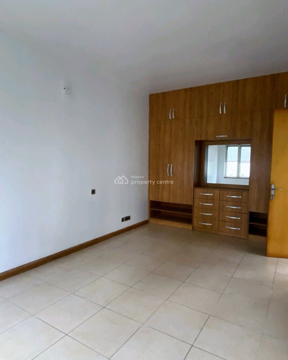 Spacious 3 Bedroom Apartment with Bq, Ikoyi, Ikoyi, Lagos, Flat / Apartment for Rent