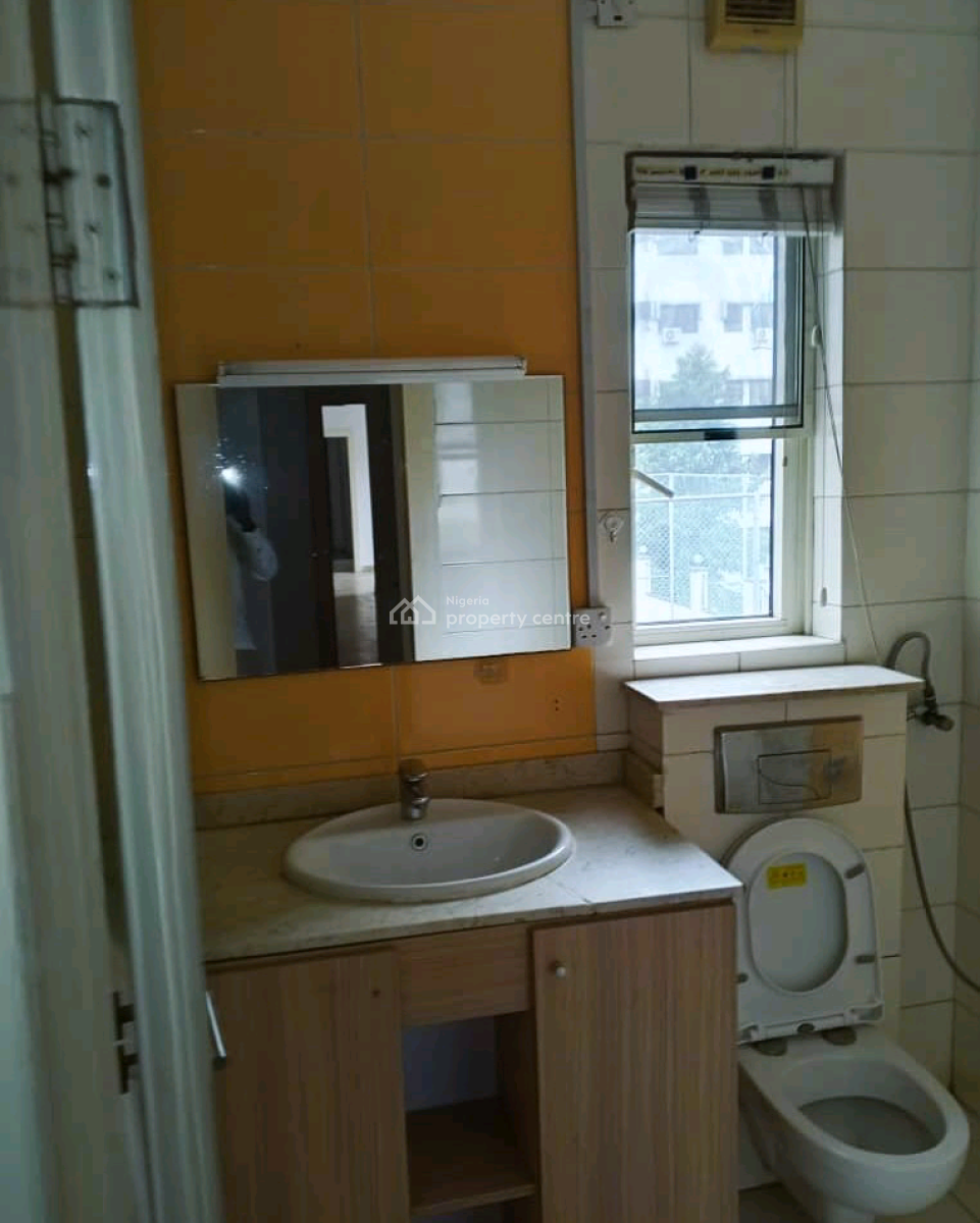 Spacious 3 Bedroom Apartment with Bq, Ikoyi, Ikoyi, Lagos, Flat / Apartment for Rent