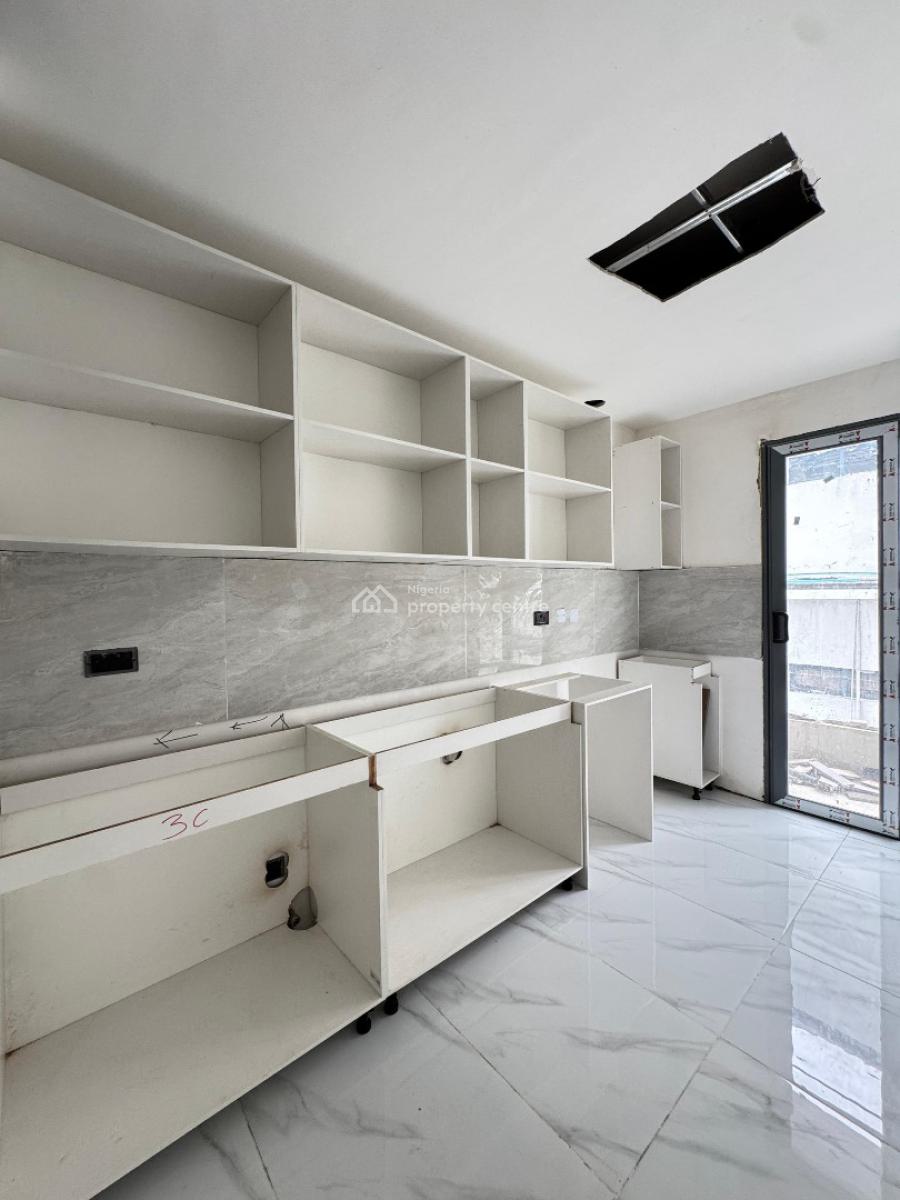 3 Bedroom Apartment with a Bq, Victoria Island (vi), Lagos, Flat / Apartment for Sale