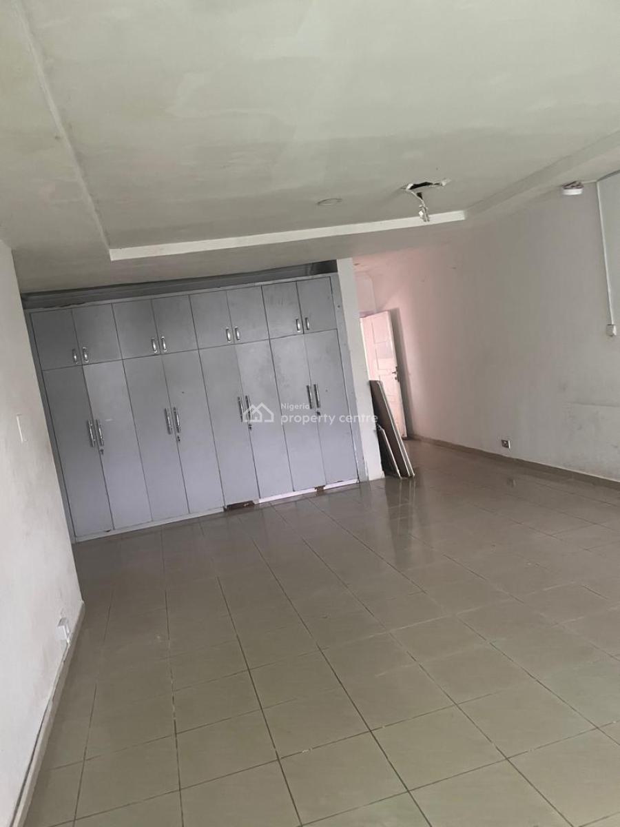 Studio Apartment, Sir Tony Eromosele Street Parkview Estate, Ikoyi, Lagos, Flat / Apartment for Rent