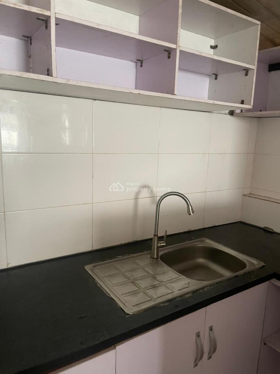 Studio Apartment, Sir Tony Eromosele Street Parkview Estate, Ikoyi, Lagos, Flat / Apartment for Rent