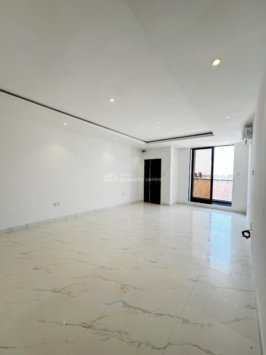 Luxury 2 Bedroom Apartment, Lekki Phase 1, Lekki, Lagos, Block of Flats for Sale