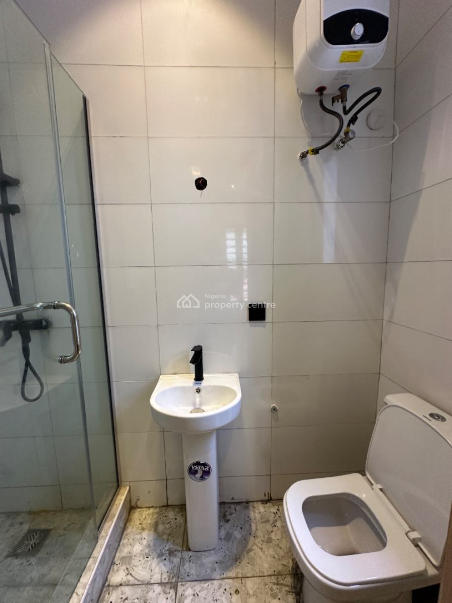 2bedroom Apartement, Illasan, Lekki, Lagos, Flat / Apartment for Sale