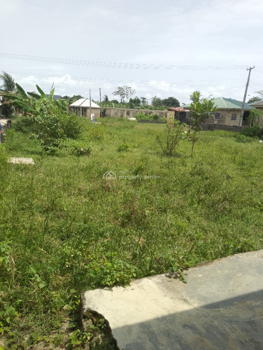 3 Bedroom Bungalow, Oduloye Off Bayeku Road, Igbogbo, Ikorodu, Lagos, Detached Bungalow for Sale