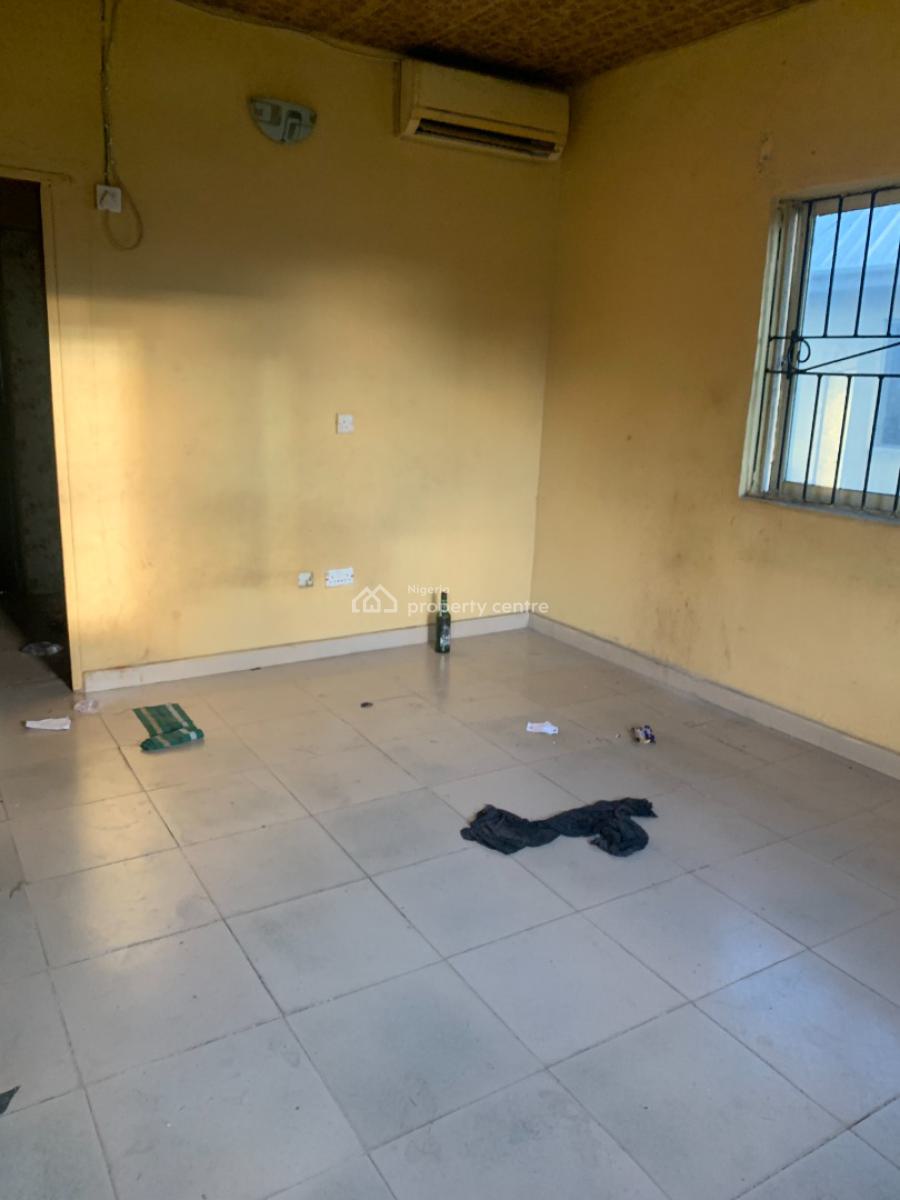 Mini Flat, Abijo Gra, Ajah, Lagos, Mini Flat (room and Parlour) for Rent
