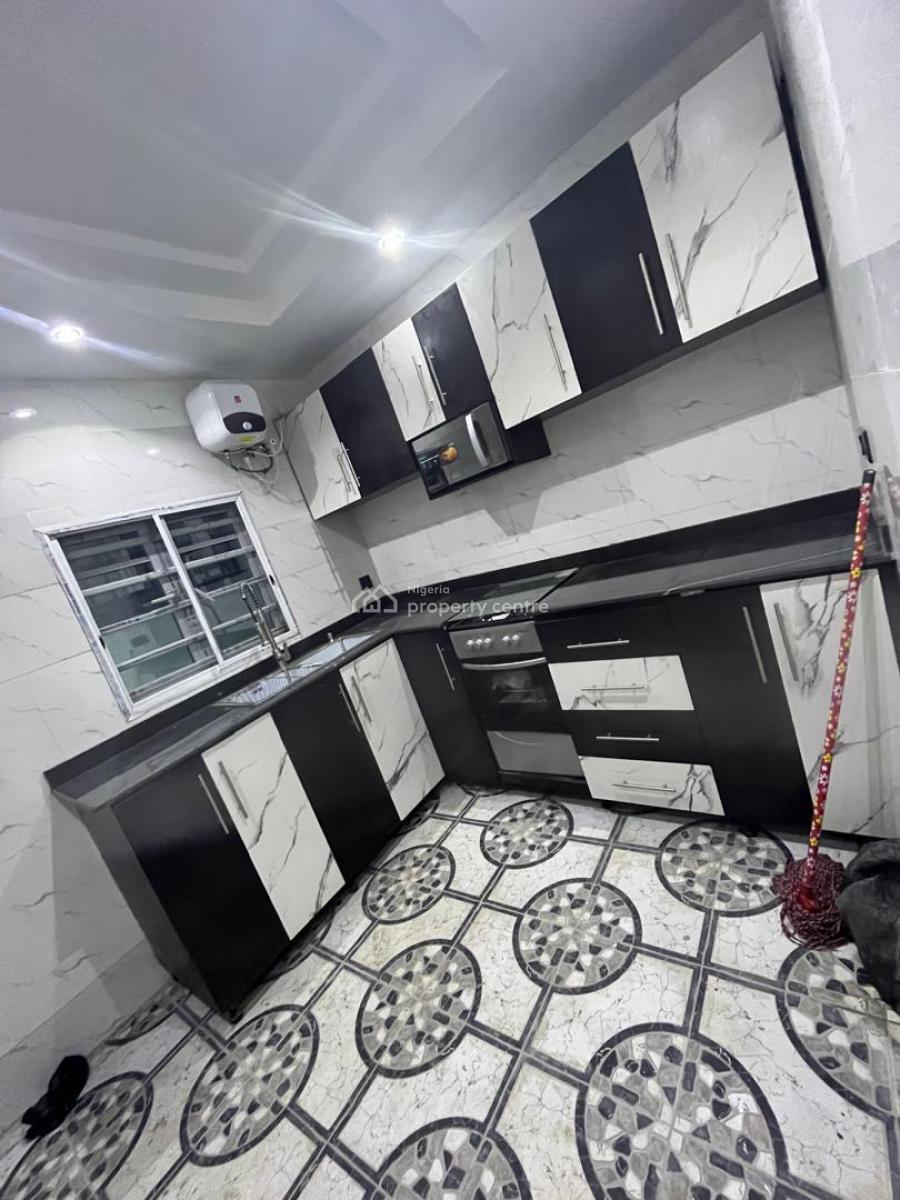 Well Refurbished  Bungalow, Abraham Adesanya Estate, Ajah, Lagos, Semi-detached Bungalow for Sale