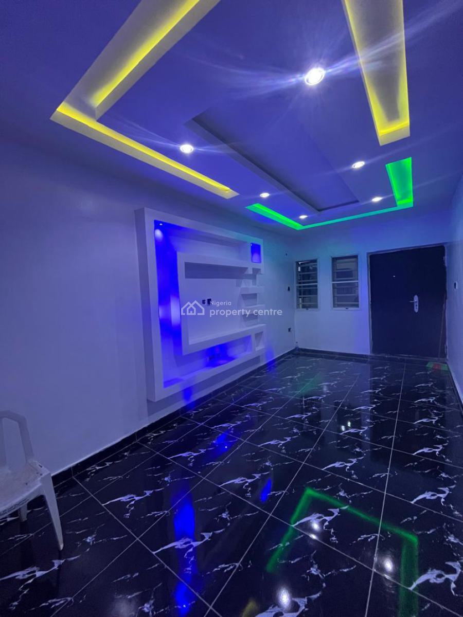 Well Refurbished  Bungalow, Abraham Adesanya Estate, Ajah, Lagos, Semi-detached Bungalow for Sale