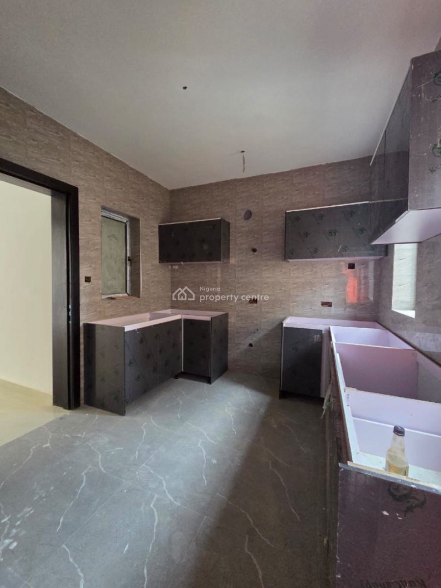 Exquisite 4 Bedroom Terrace Duplex with Bq., Adeniyi Jones, Ikeja, Lagos, Terraced Duplex for Sale