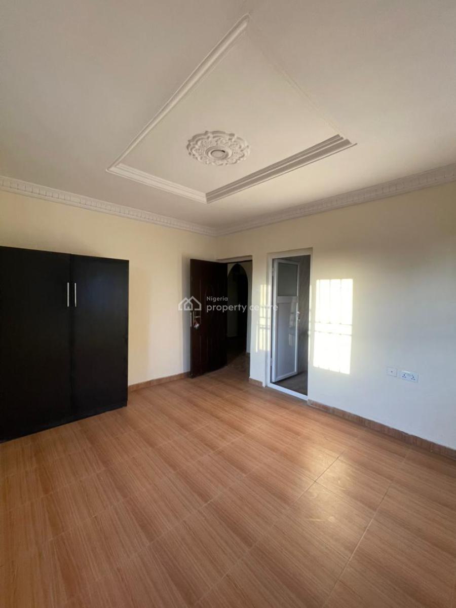 4 Units of Four Bedroom Flat, Adetokun Street, Ologuneru, Ibadan, Oyo, Flat / Apartment for Rent
