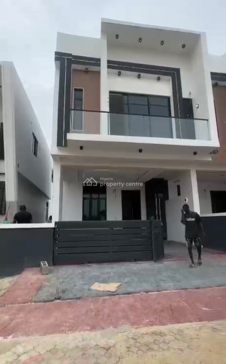 Luxury 3 Bedrooms, Ikota, Lekki, Lagos, Terraced Duplex for Sale