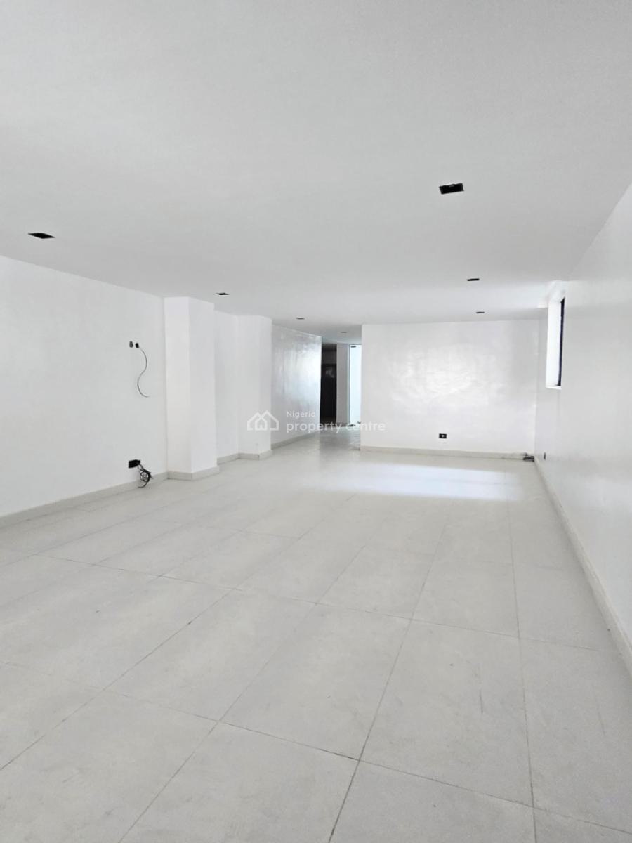 Charming 2 Bedroom Apartment with Swimming Pool, Gym and  Elevator, Lekki Phase 1, Lekki, Lagos, Flat / Apartment for Sale