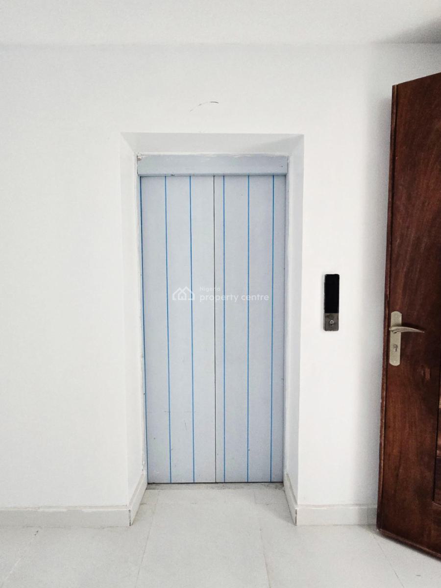 Charming 2 Bedroom Apartment with Swimming Pool, Gym and  Elevator, Lekki Phase 1, Lekki, Lagos, Flat / Apartment for Sale