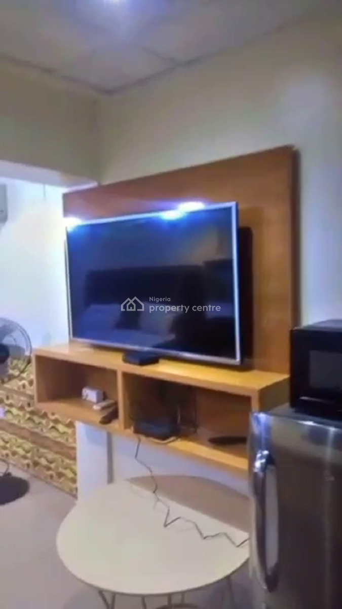 Nicely Funrnished Studio Apartment, Victoria Island (vi), Lagos, Flat / Apartment Short Let