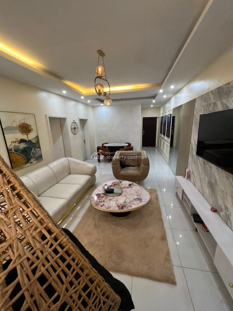 Nicely Furnished 2 Bedrooms Apartment, Lekki Phase 1, Lekki, Lagos, Flat / Apartment Short Let