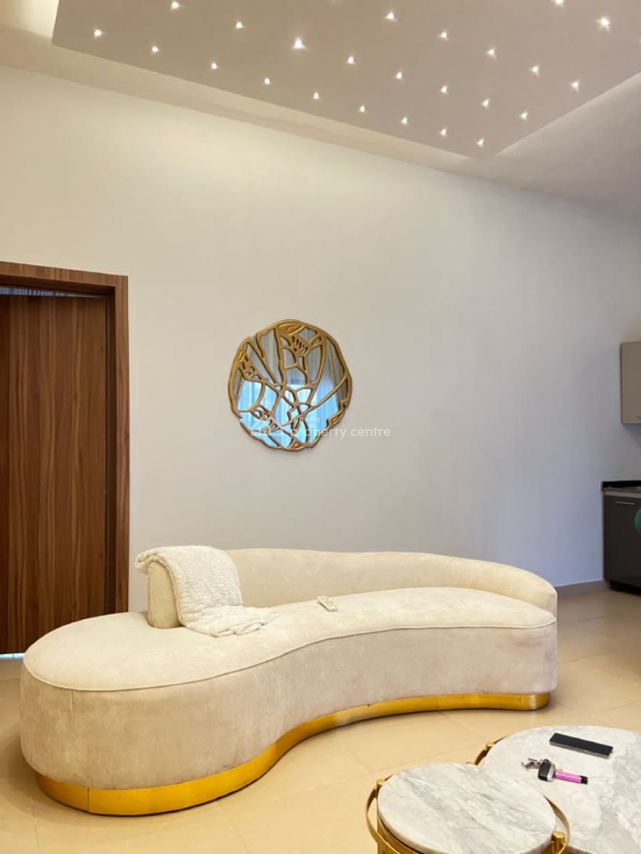 Nicely Furnished 1 Bedroom Apartment, Off Freedom Way, Lekki Phase 1, Lekki, Lagos, Flat / Apartment Short Let