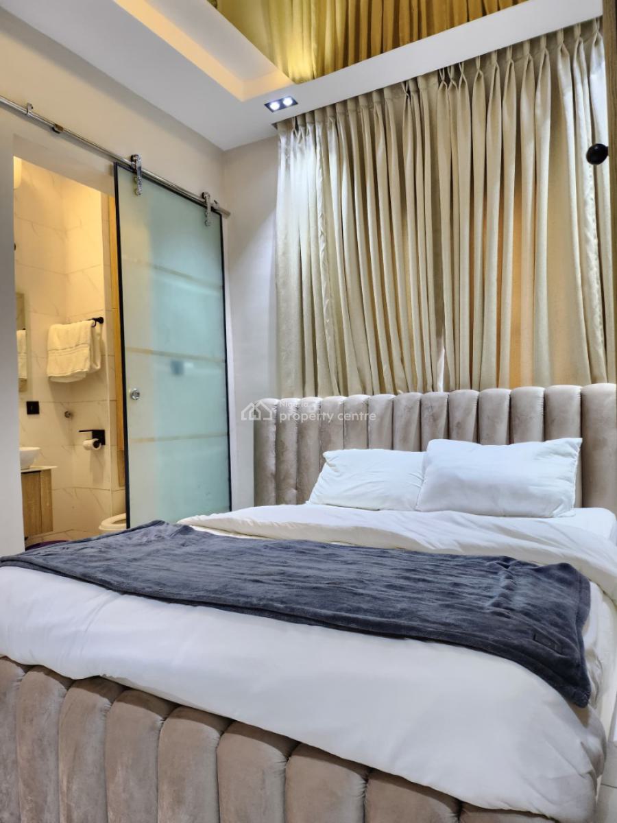 Nicely Furnished 1 Bedroom Apartment, Ologolo, Lekki, Lagos, Flat / Apartment Short Let
