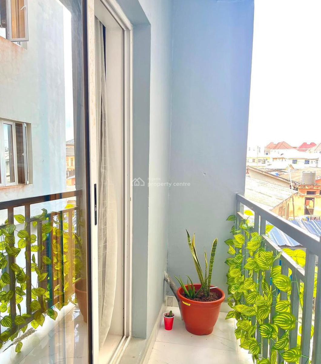 Nicely Furnished 3 Bedroom Apartment, Chevron, Lekki, Lagos, Flat / Apartment Short Let