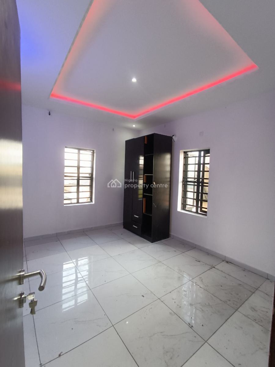 a Well Built Mini Flat, Before Novare Shoprite Ajah Lagos, Lekki Phase 2, Lekki, Lagos, Mini Flat (room and Parlour) for Rent
