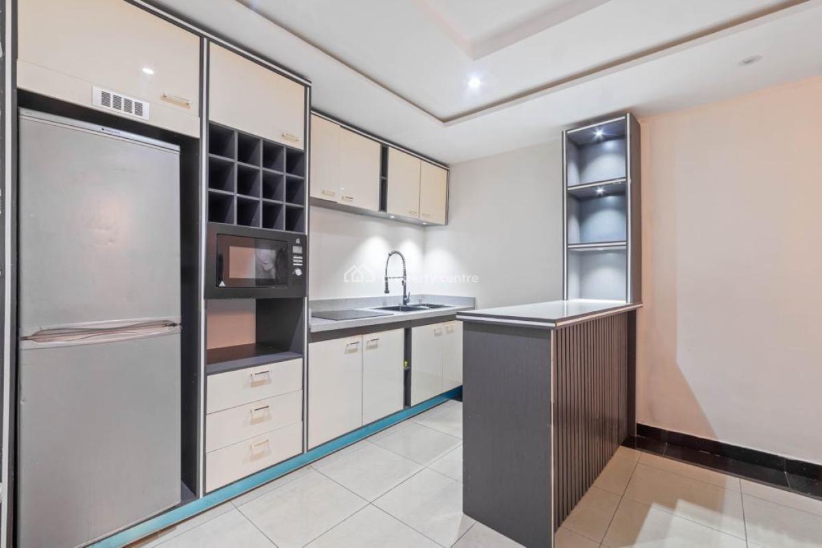 Nicely Furnished 2 Bedrooms Apartment, Lekki Phase 1, Lekki, Lagos, Flat / Apartment Short Let