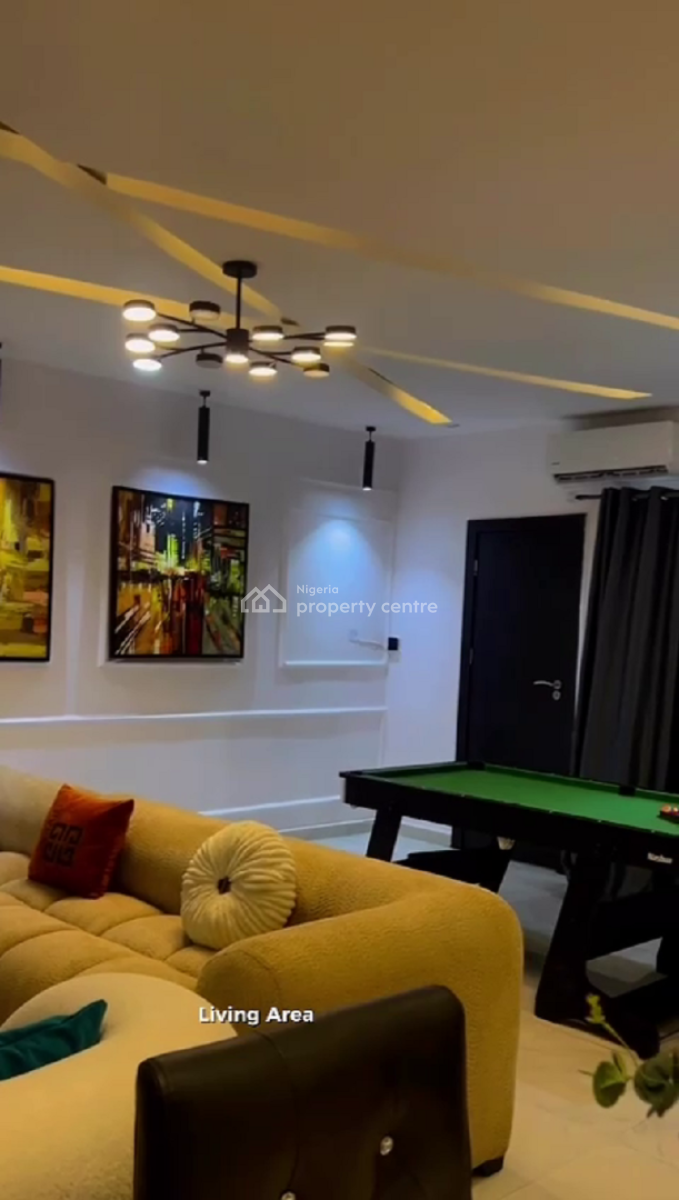 Nicely Furnished 2 Bedrooms Apartment, Lekki Phase 1, Lekki, Lagos, Flat / Apartment Short Let