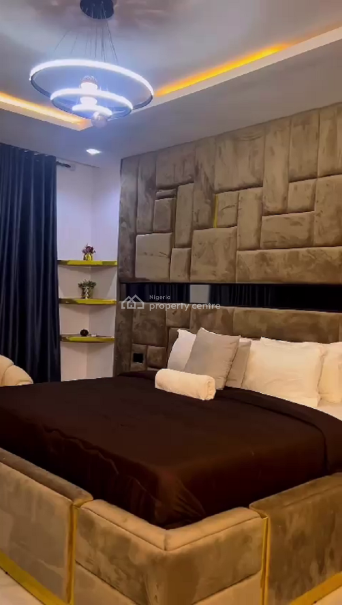 Nicely Furnished 2 Bedrooms Apartment, Lekki Phase 1, Lekki, Lagos, Flat / Apartment Short Let