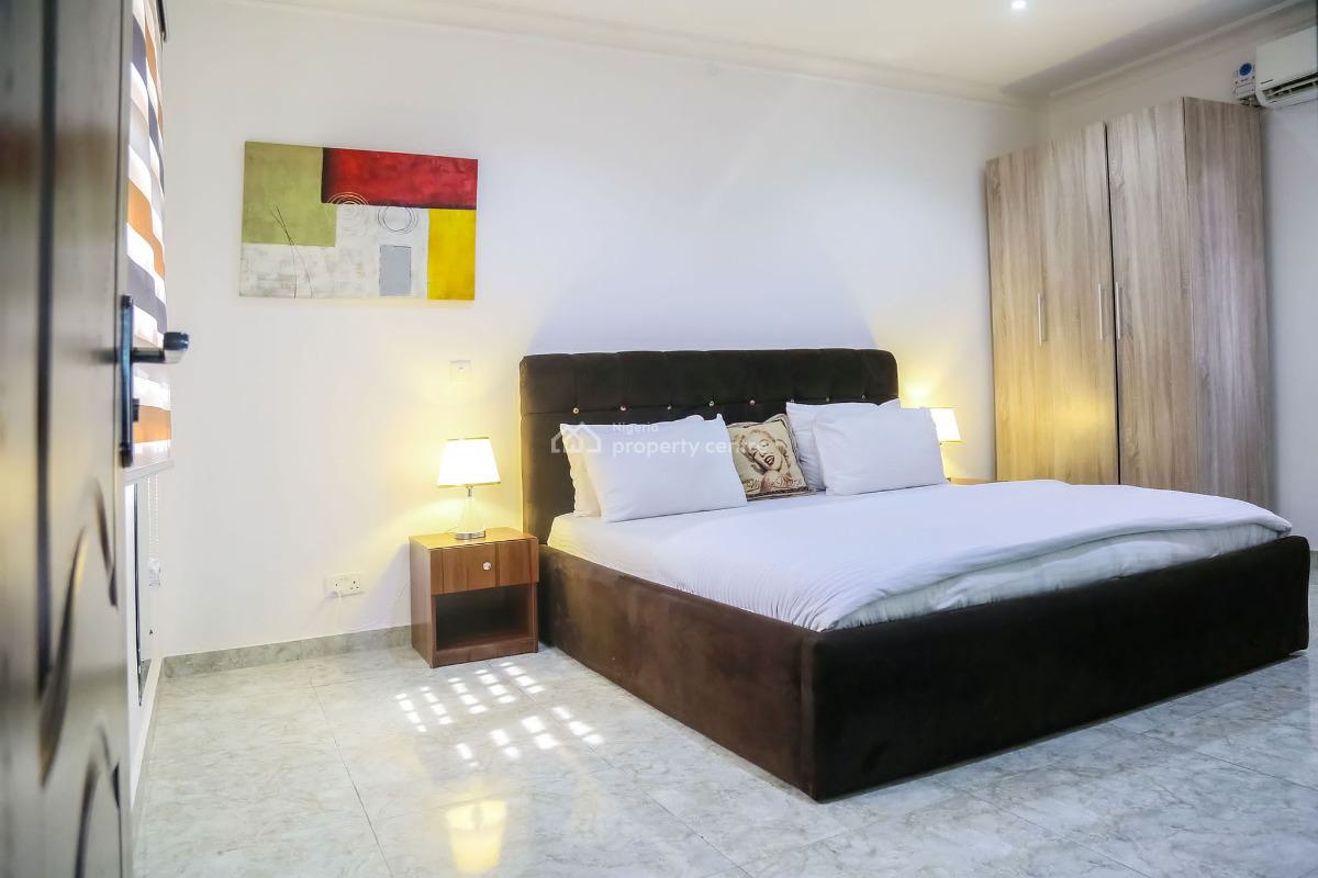 Nicely Furnished 2 Bedrooms Apartment, Parkview, Ikoyi, Lagos, Flat / Apartment Short Let